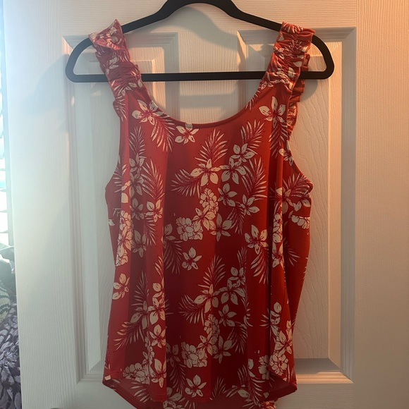 Grace and Lace Ria Ruffle Tank NWOT - Picture 2 of 4